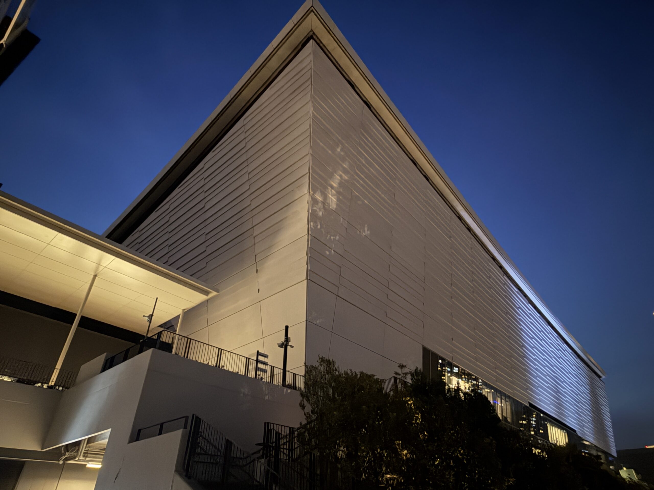 有明アリーナエントランス